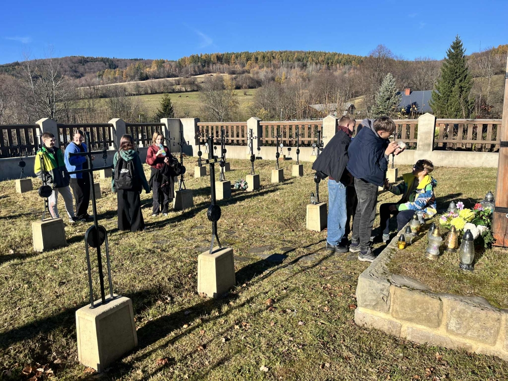 Wizyta na Cmentarzu nr 70 w Owczarach